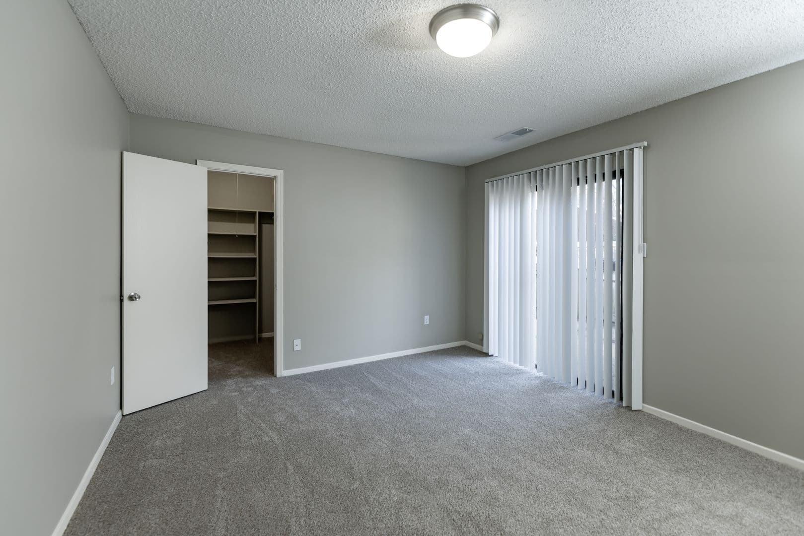 Cordova Apartment: 6977 Amberly Village Dr
