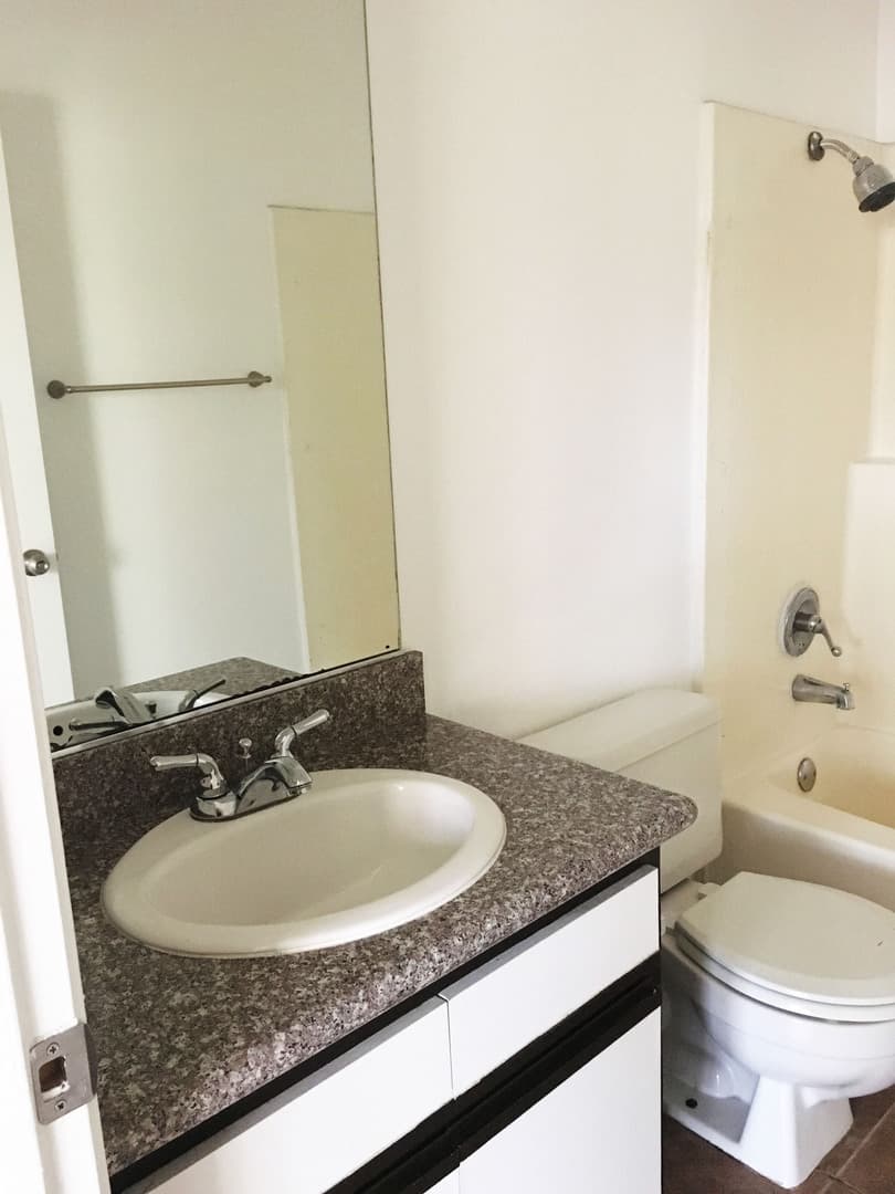 Los Angeles Apartment: 1229 N. Sycamore Ave.