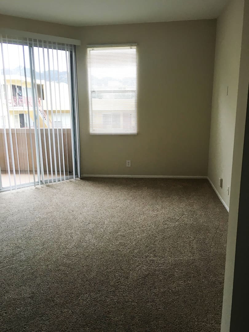 Los Angeles Apartment: 1229 N. Sycamore Ave.