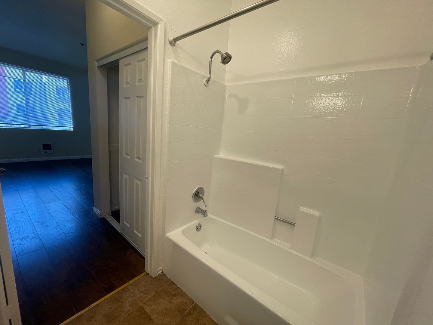 Los Angeles Apartment: 1229 N. Sycamore Ave.