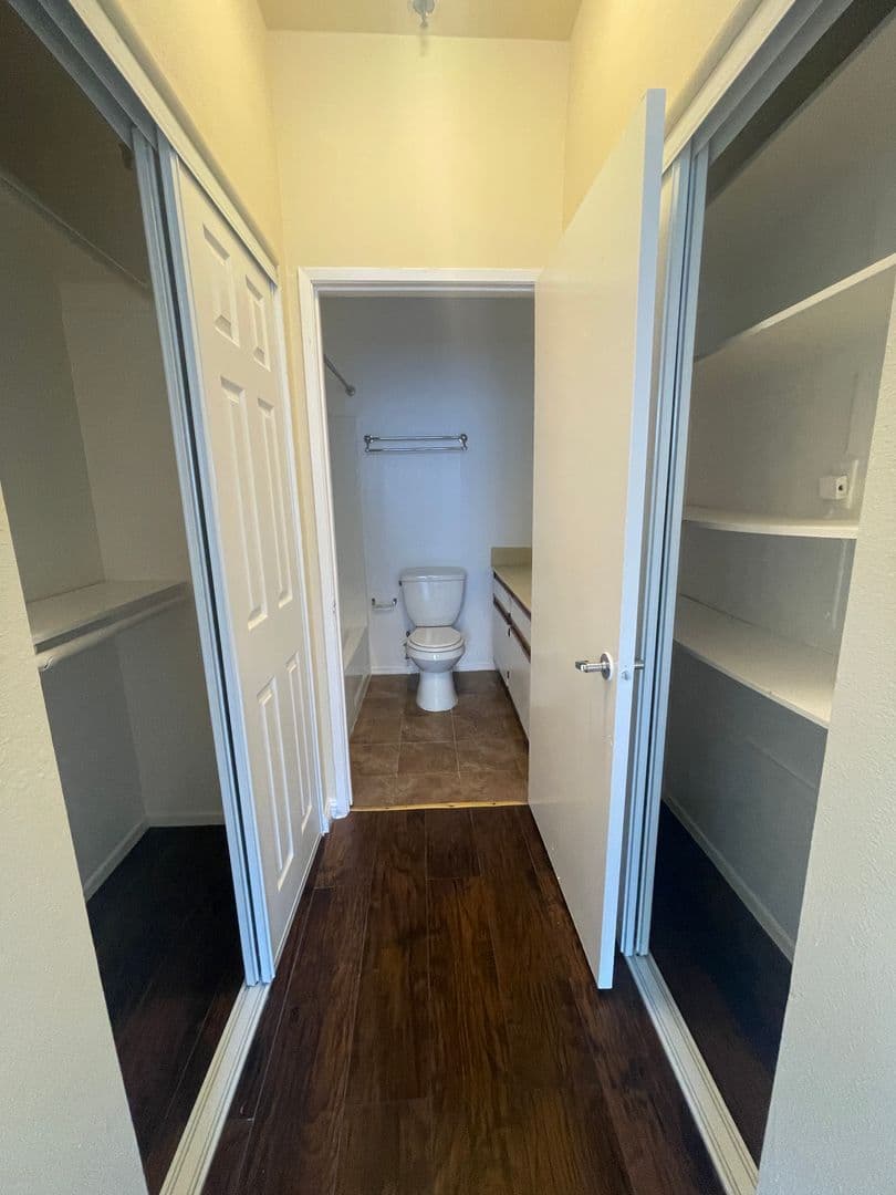 Los Angeles Apartment: 1229 N. Sycamore Ave.