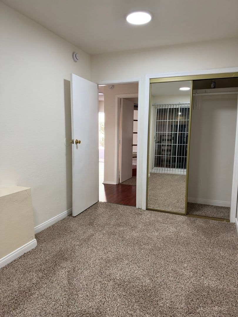 Los Angeles Apartment: 1767 Orchid Ave.