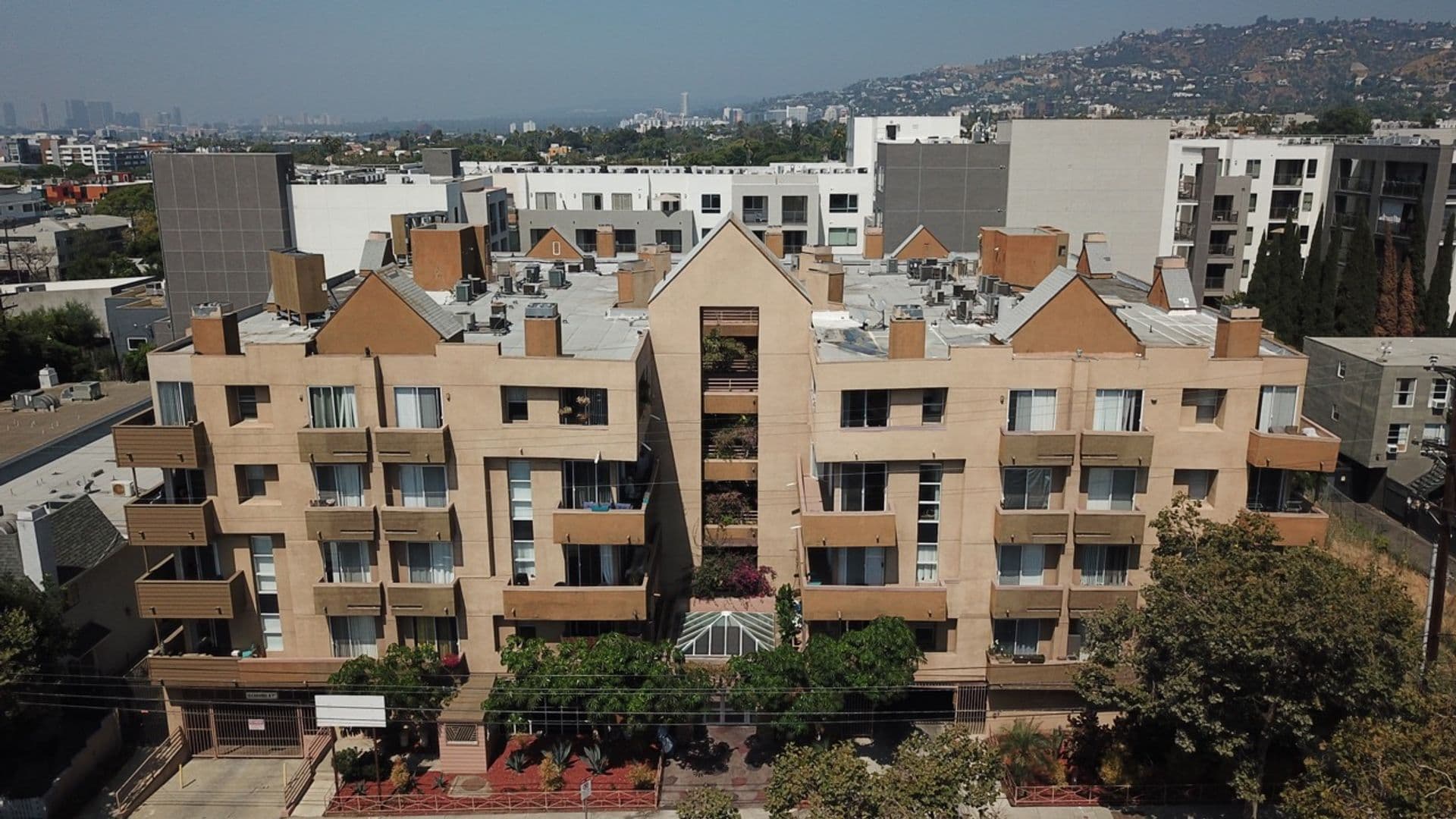 Los Angeles Apartment: 1229 N. Sycamore Ave.