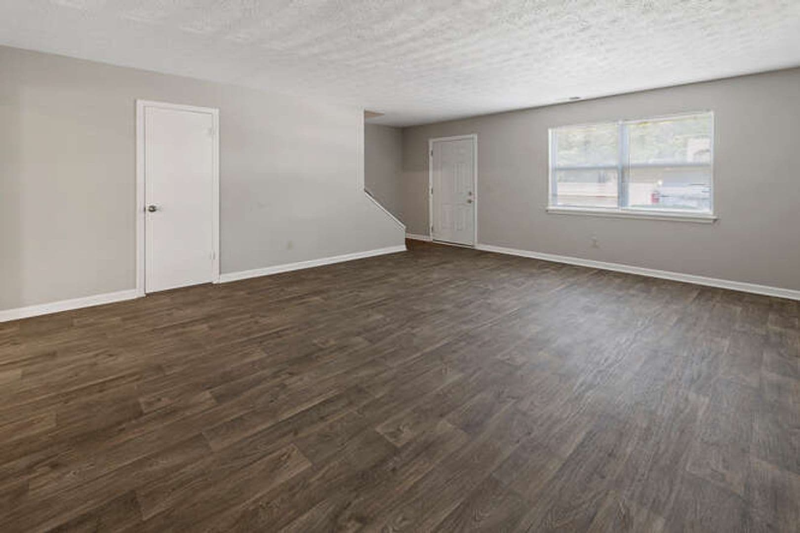 Carrollton Apartment: 624,626,628 Cedar Street