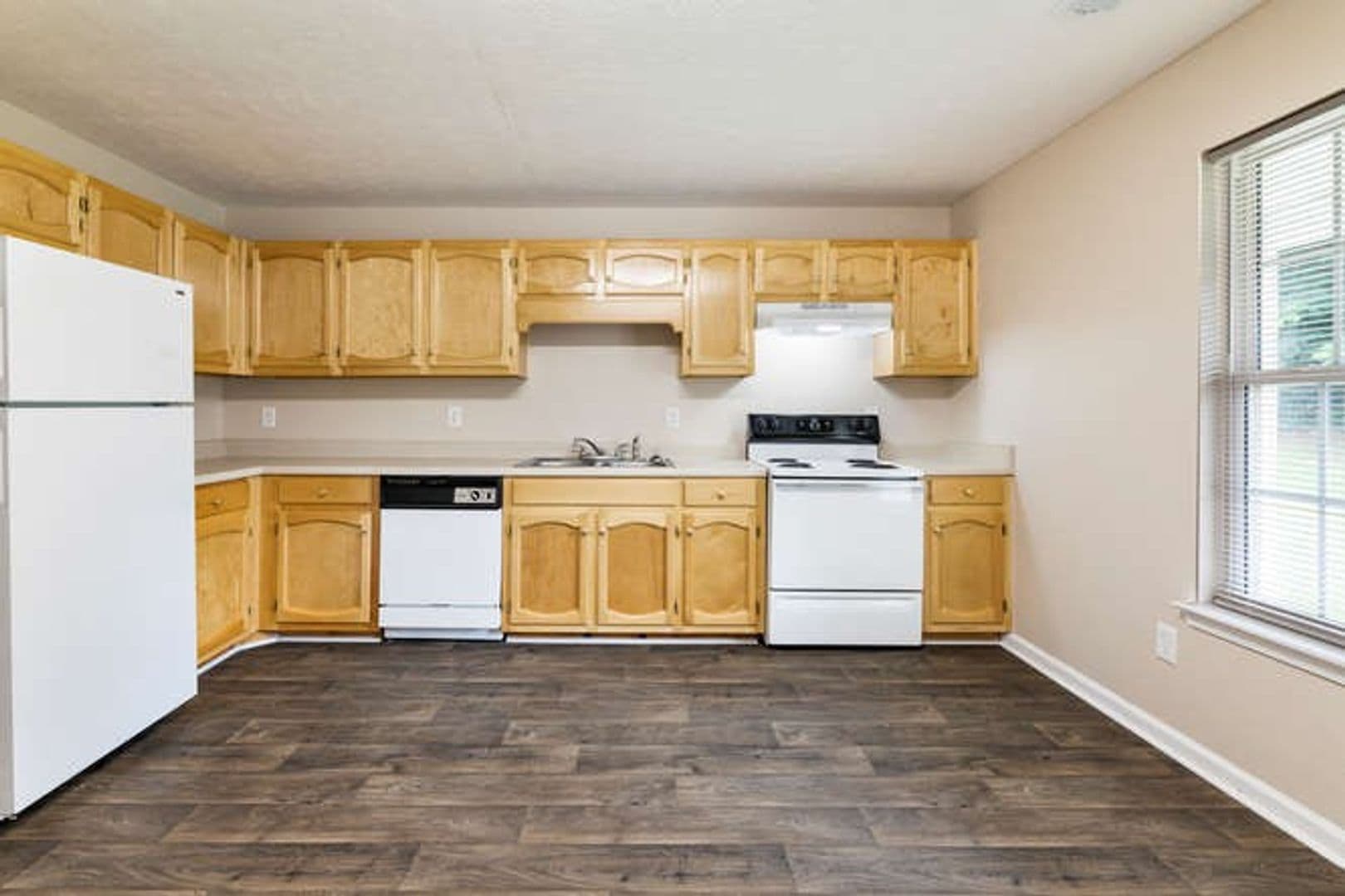 Carrollton Apartment: 301 Hays Mill Road