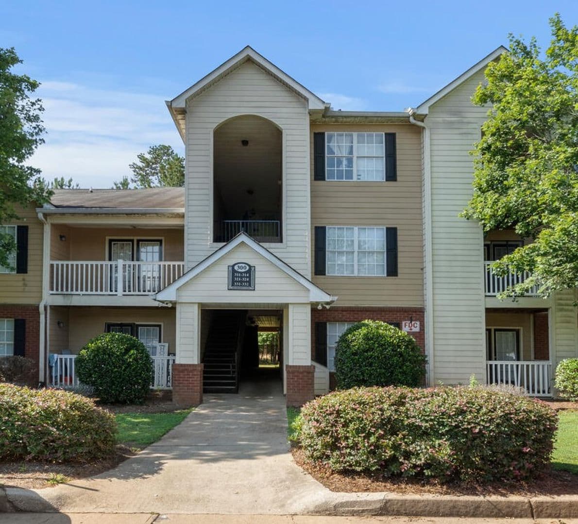 Conyers Apartment: 50 Salem Chase Way
