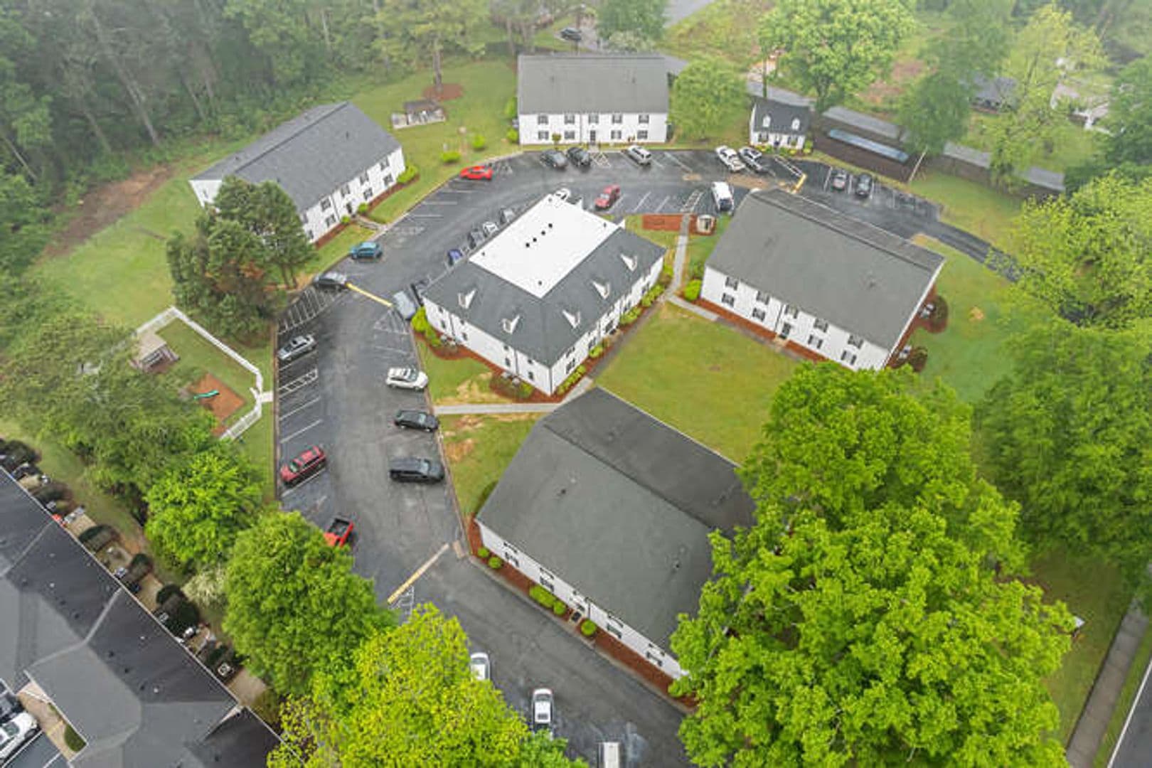 Carrollton Apartment: 201 Hays Mill Road