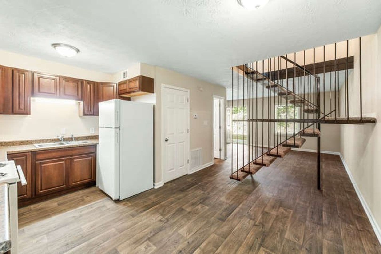 Oxford Apartment: One College Walk