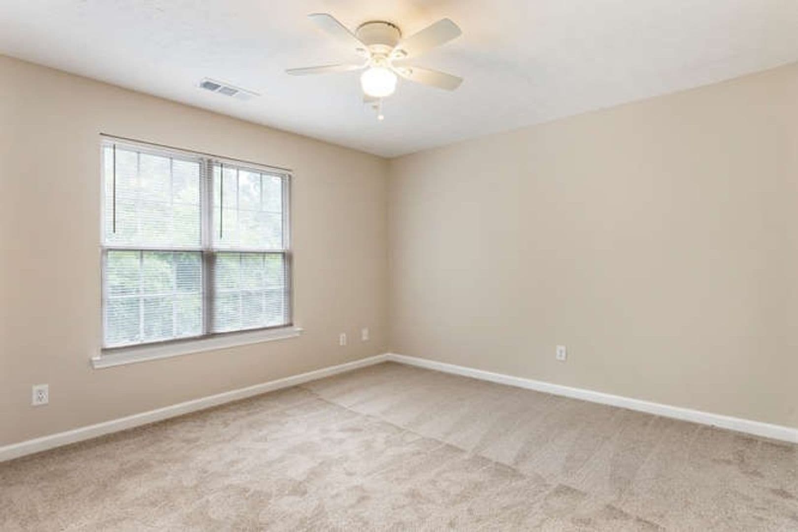 Carrollton Apartment: 301 Hays Mill Road