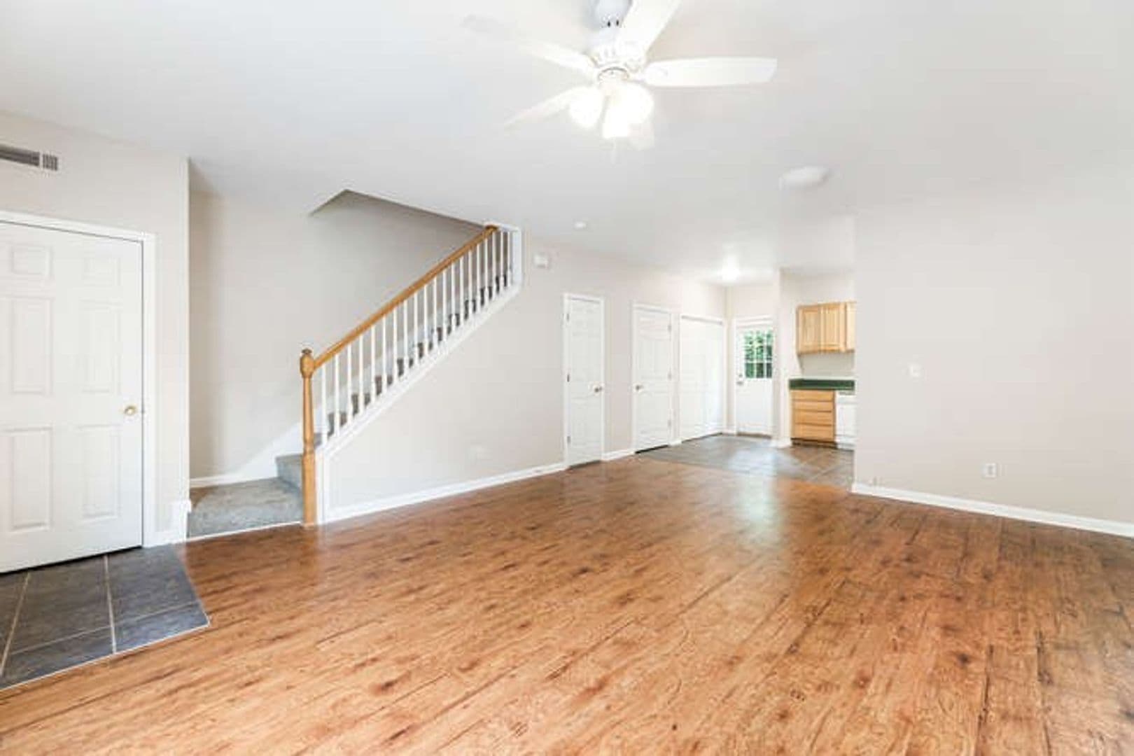 Carrollton Apartment: 233 Hays Mill Road