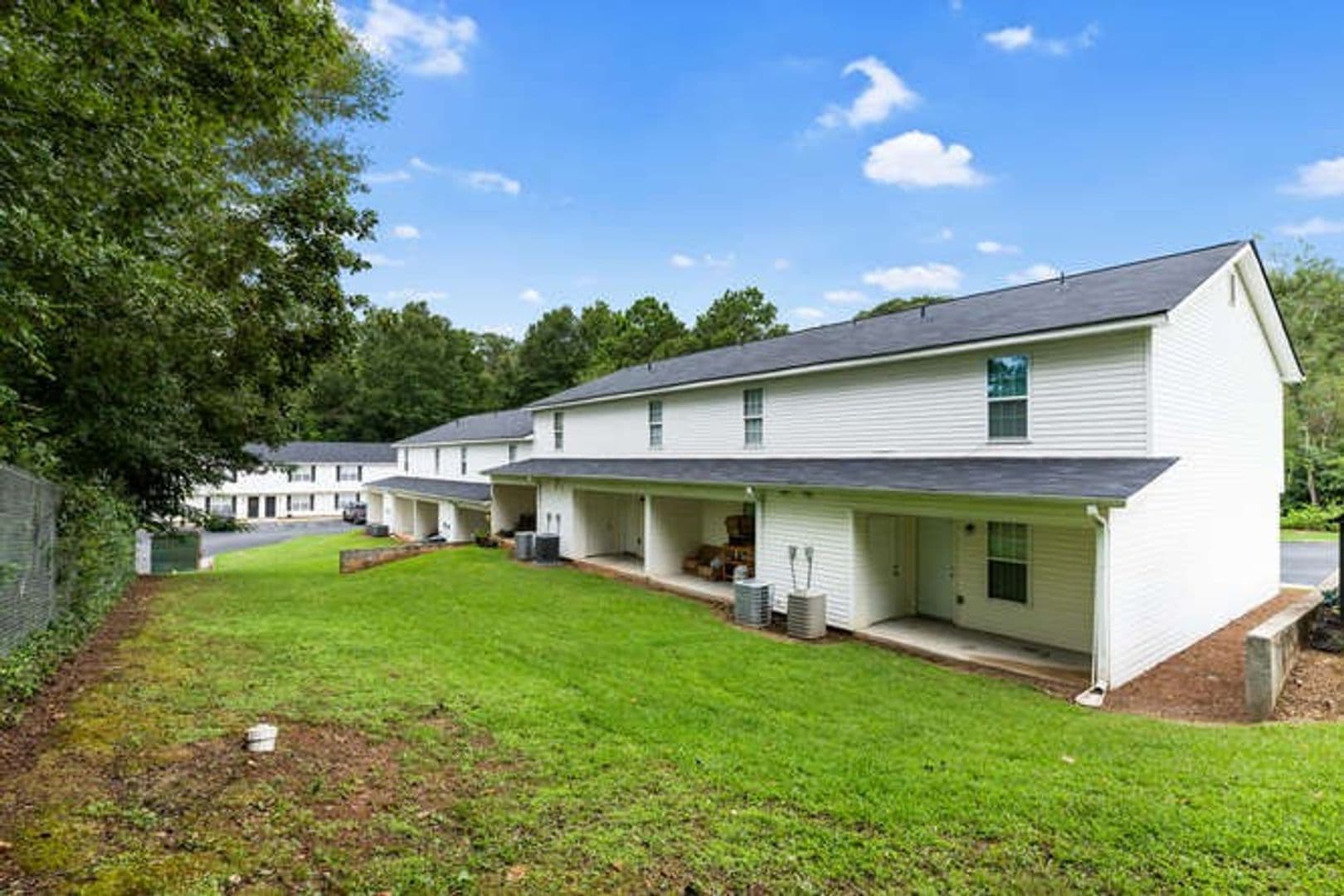 Carrollton Apartment: 301 Hays Mill Road