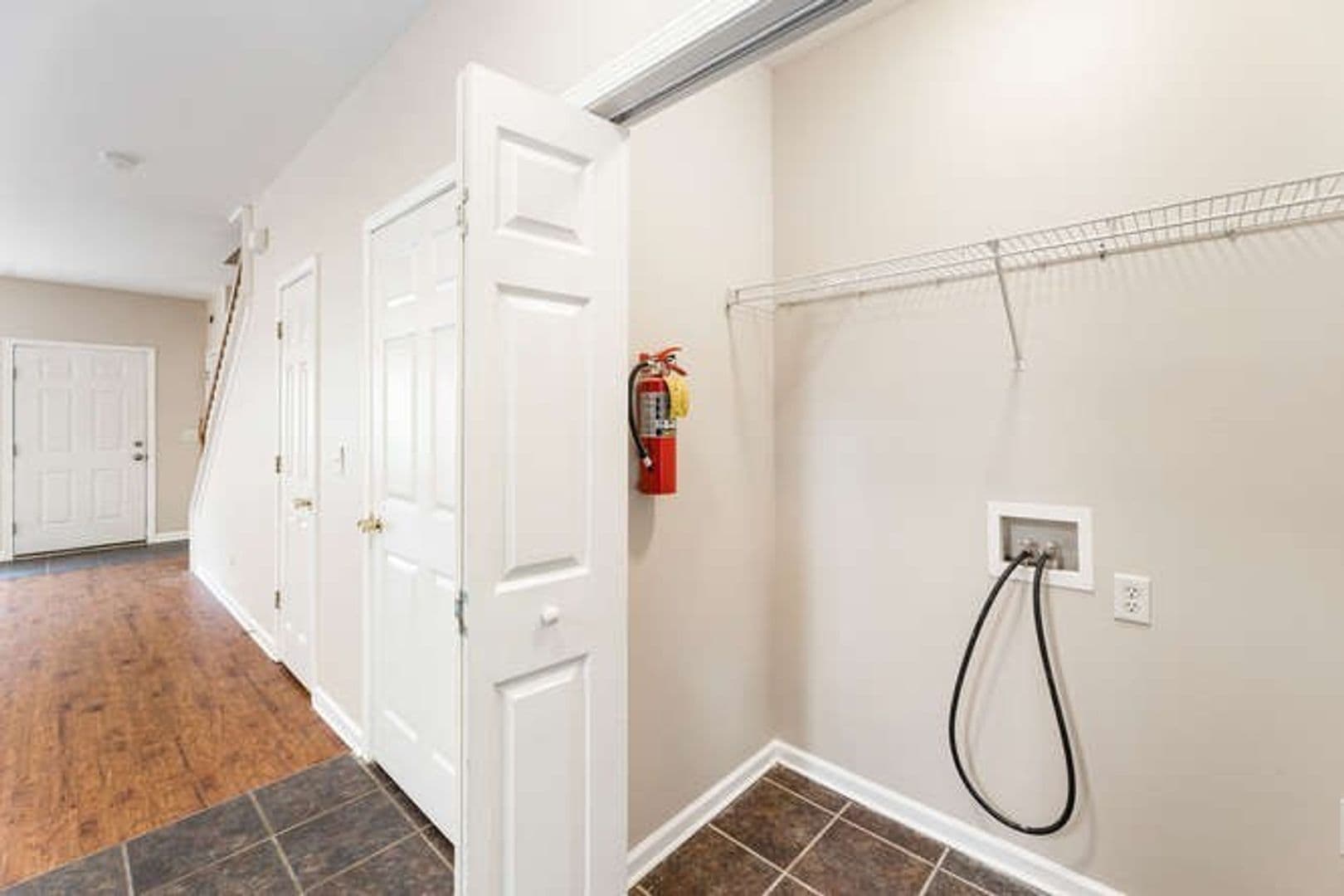 Carrollton Apartment: 233 Hays Mill Road