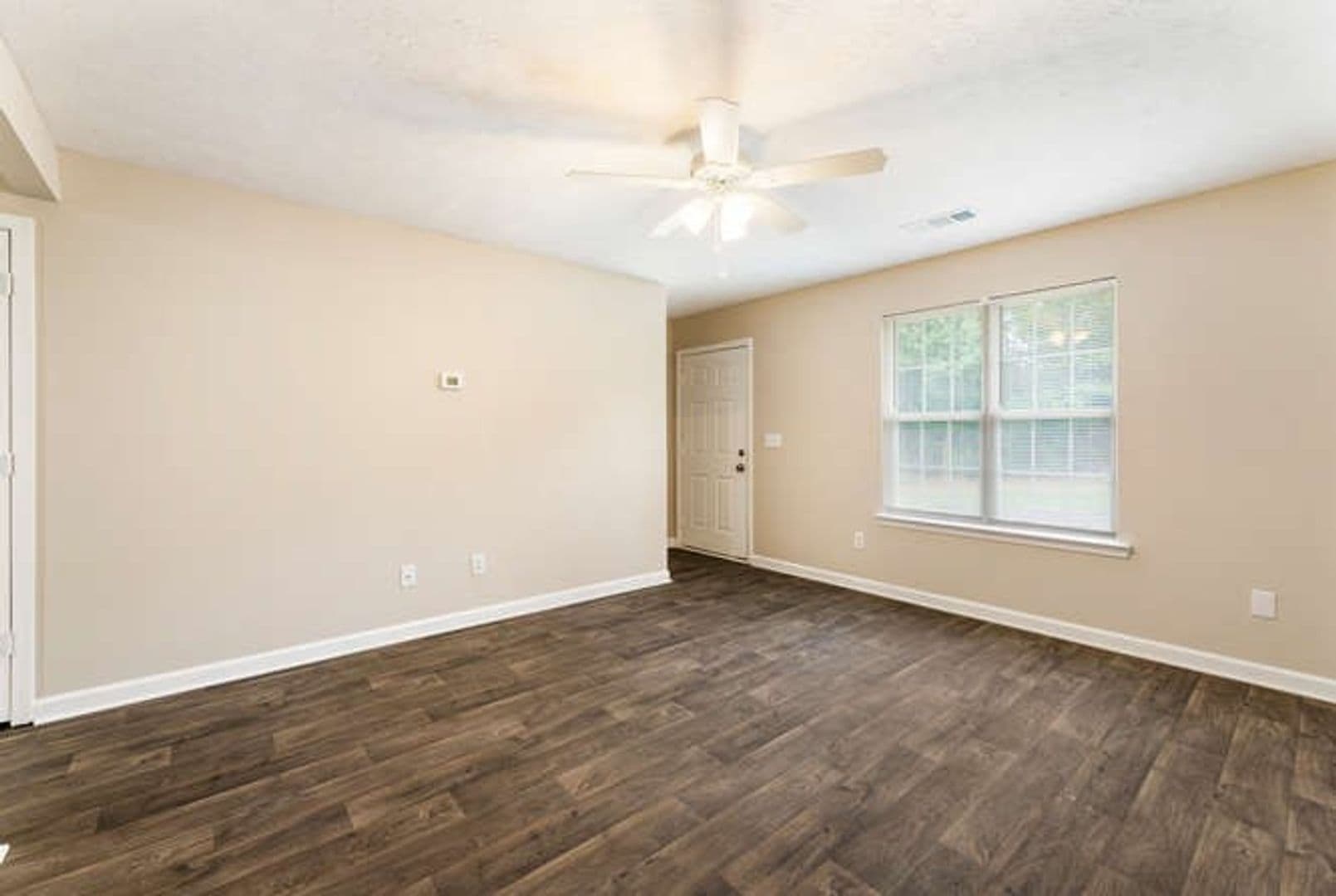 Carrollton Apartment: 301 Hays Mill Road