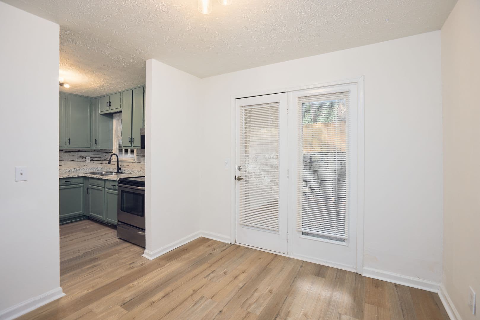 Norcross Apartment: 5559 Estates Court