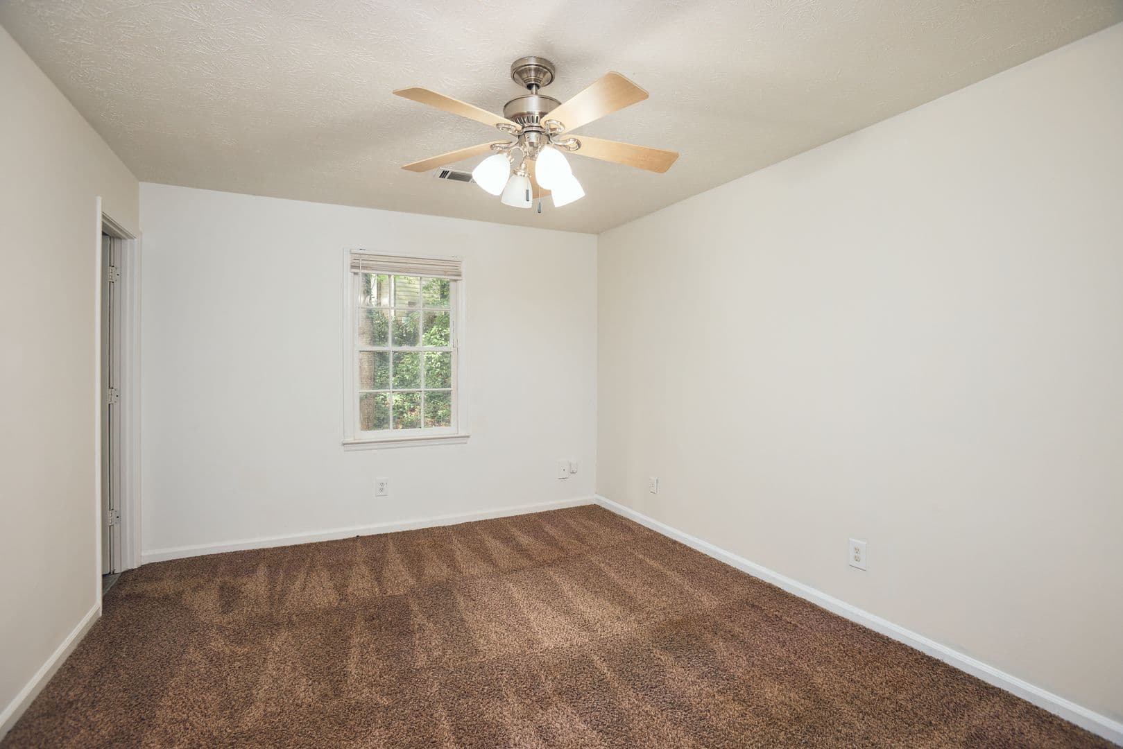 Norcross Apartment: 5559 Estates Court