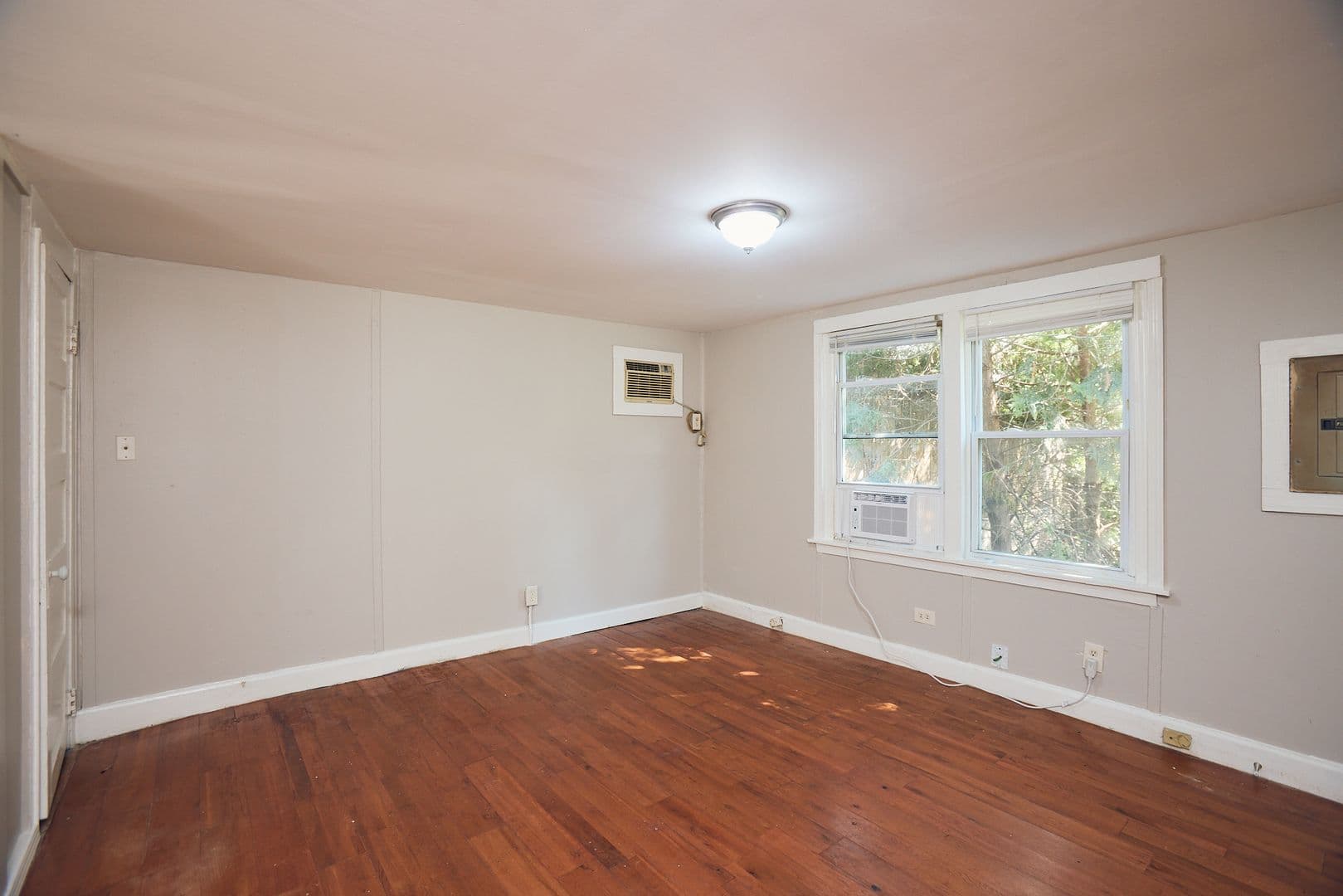 Atlanta Apartment: 887 Myrtle St NE
