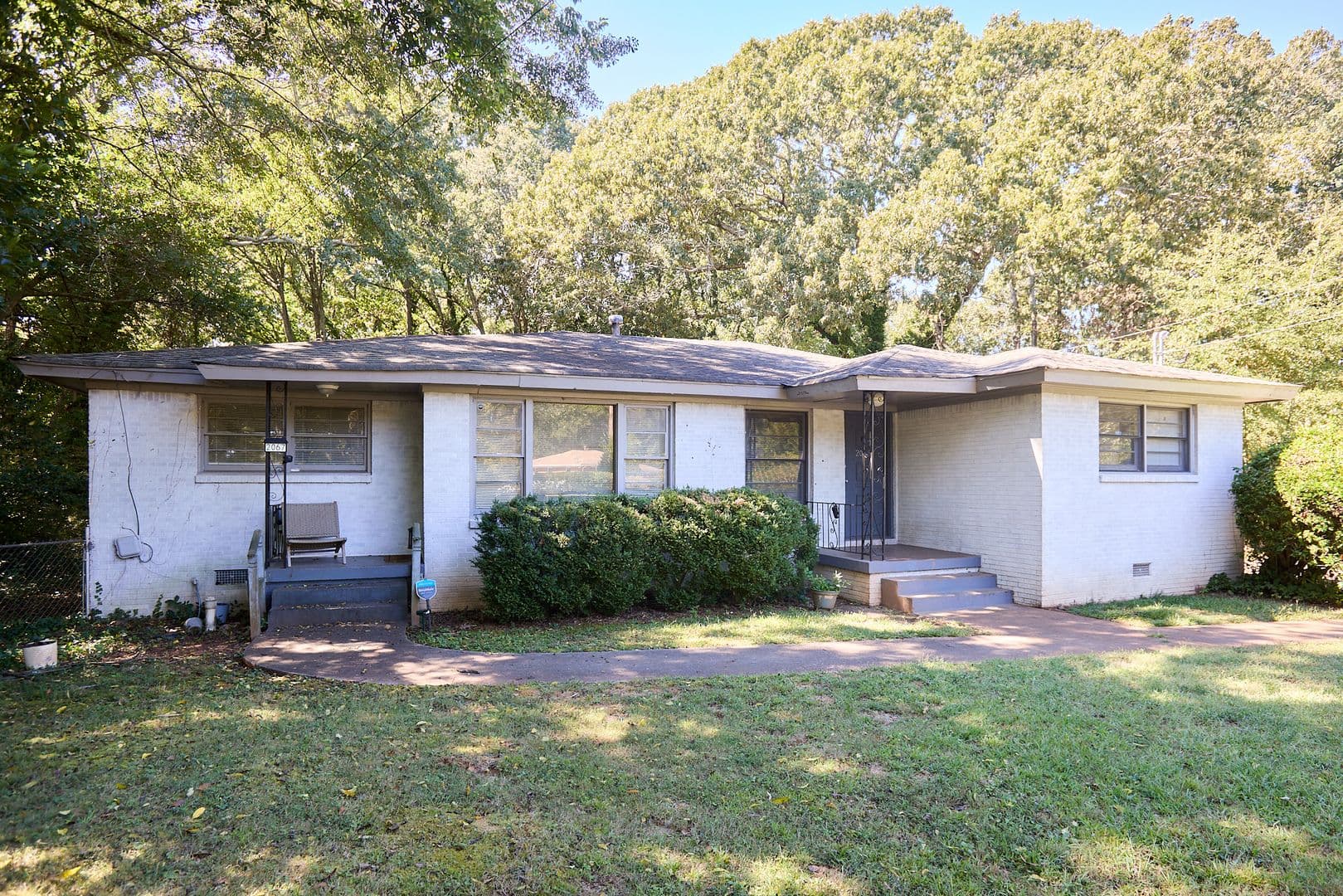 Decatur Apartment: 2065/2067 Nettie Ct
