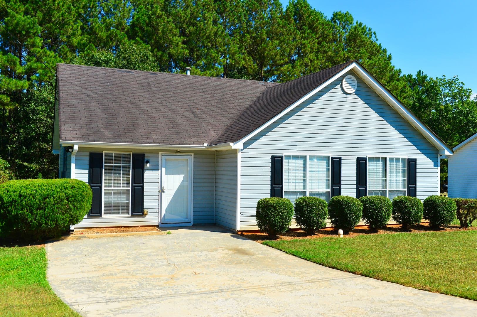 Ellenwood House: 4256 Viewpoint LN.