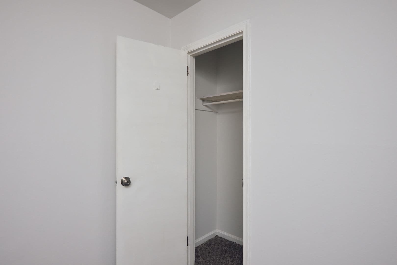 Atlanta Apartment: 2151 Lenox Rd NE