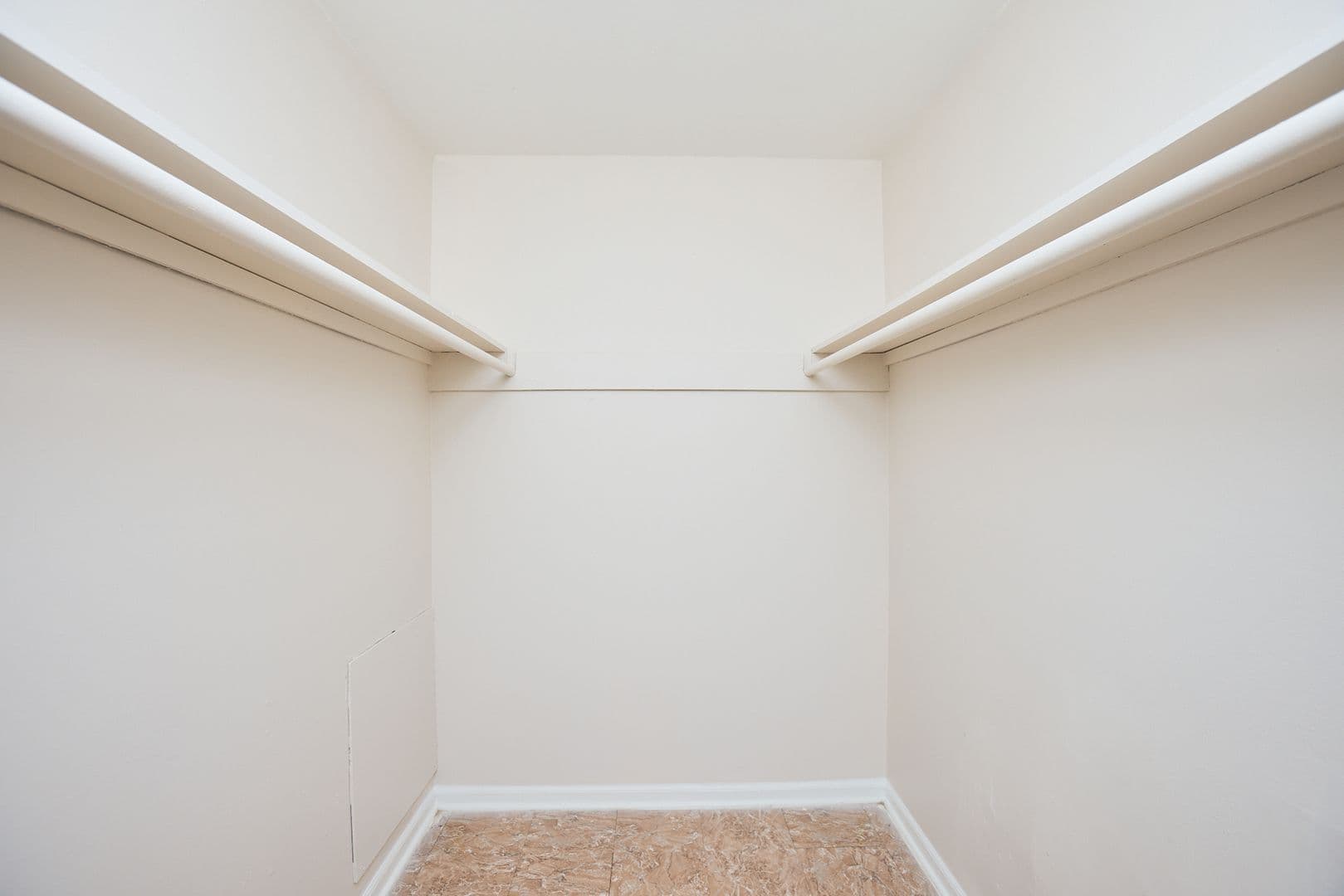 Atlanta Apartment: 2151 Lenox Rd NE