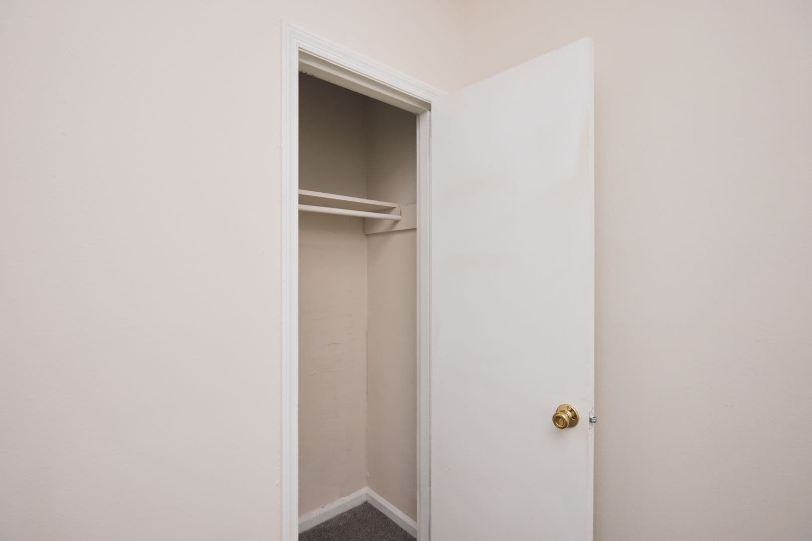 Atlanta Apartment: 2151 Lenox Rd NE