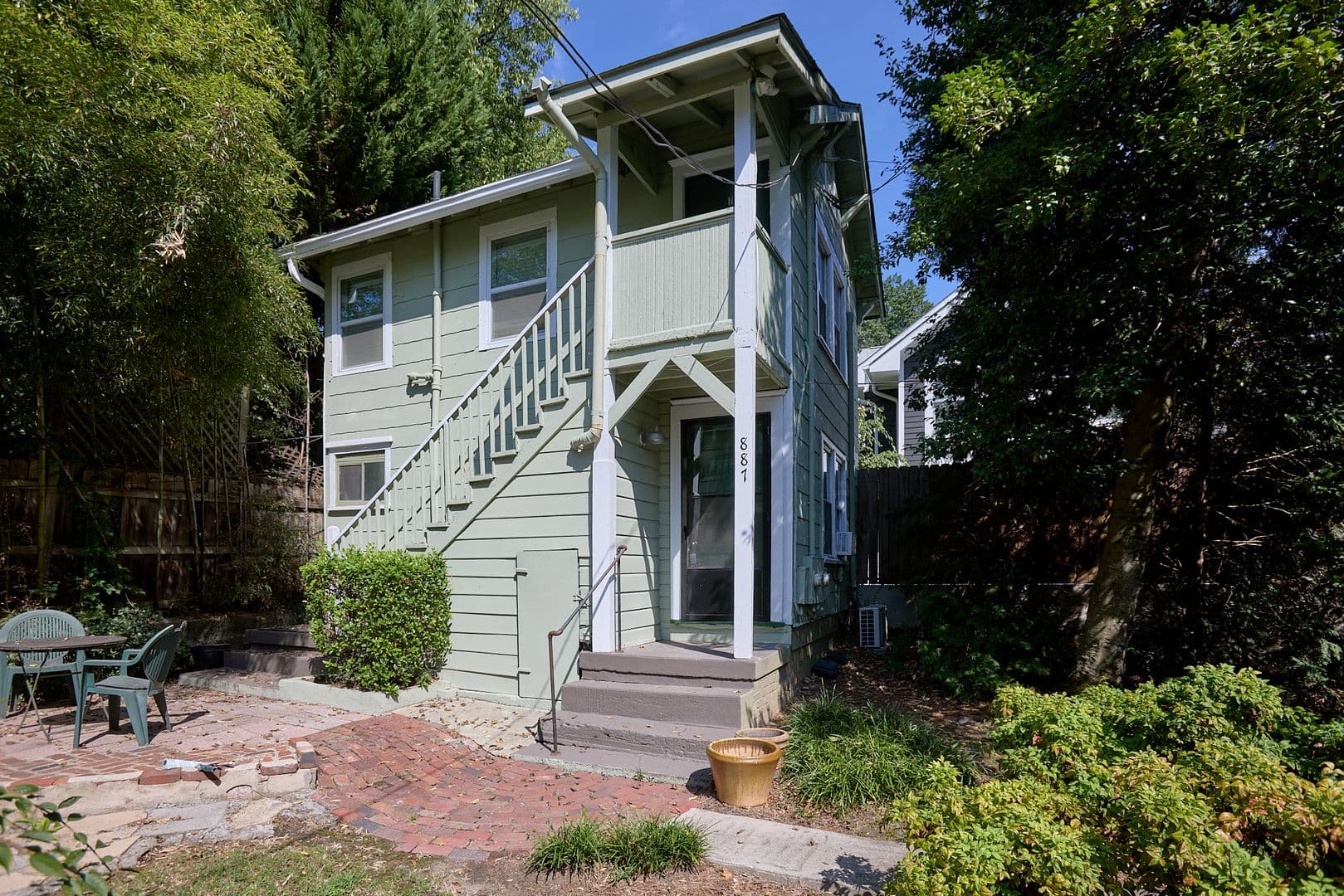 Atlanta Apartment: 887 Myrtle St NE