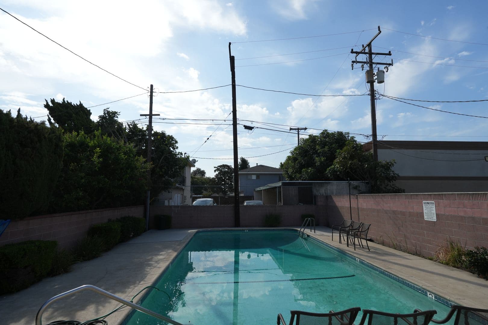Downey Apartment: 7808 2nd Street