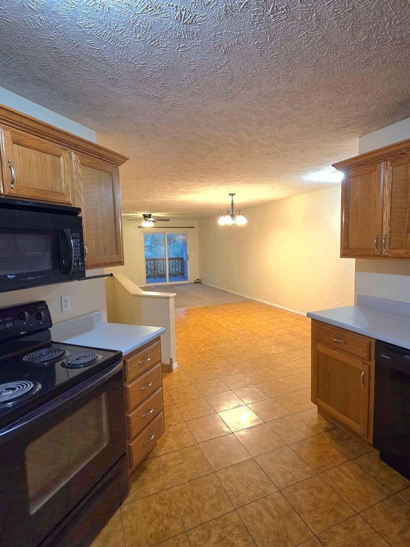 Ozark Multiplex: 1718 S 10th Ave