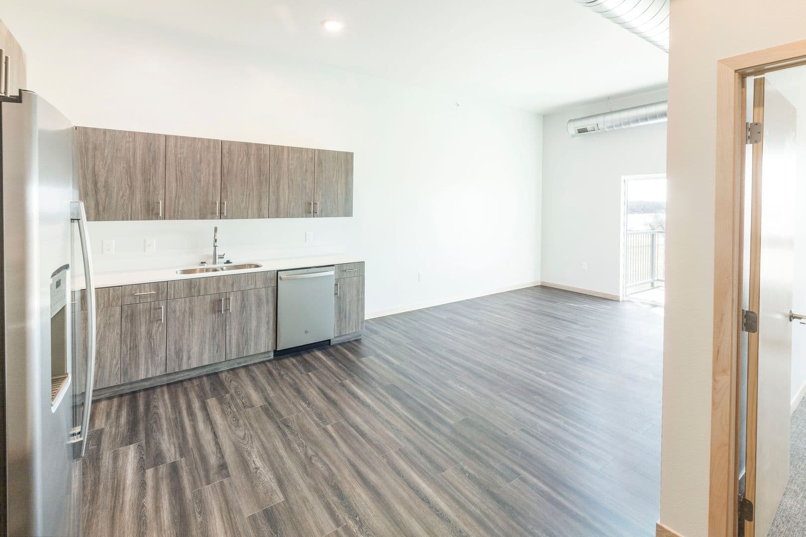 South Sioux City Apartment: 2800 Flatwater Drive