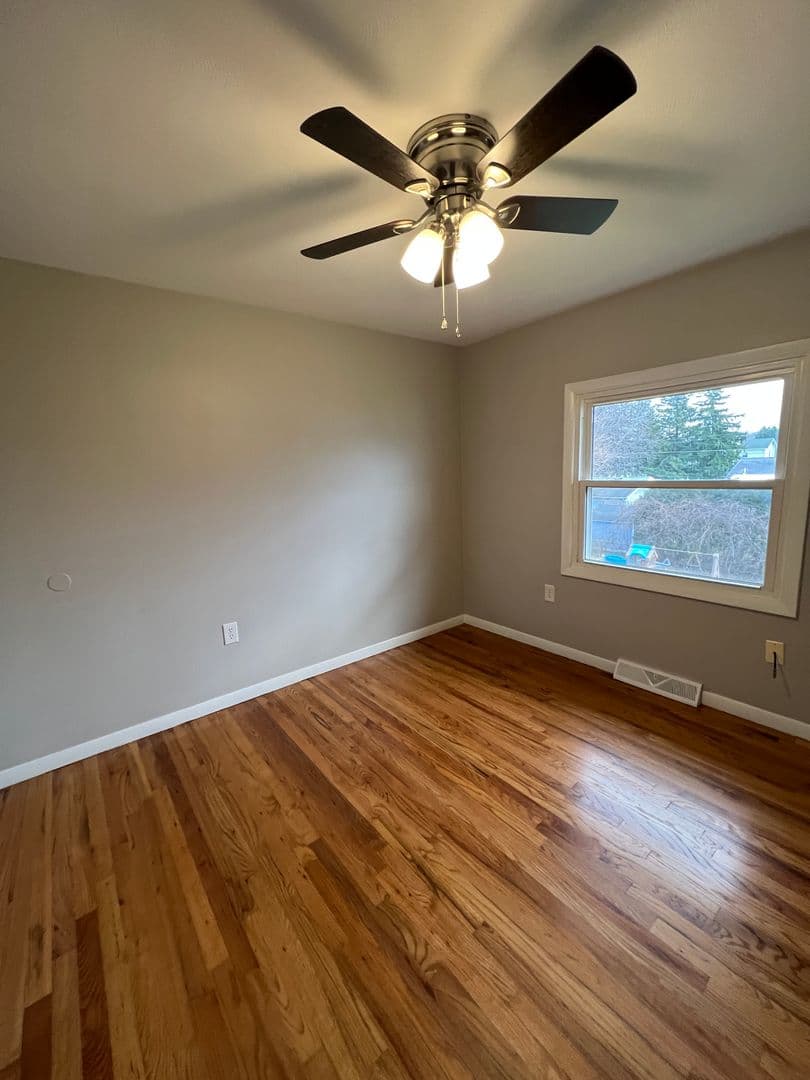 Erie Apartment: 1334 West 28th St