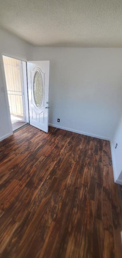 Los Angeles Apartment: 7001 S. Main St.