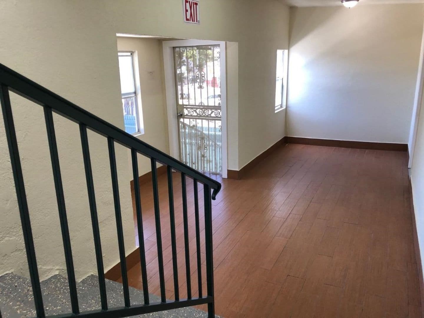 Los Angeles Apartment: 1122 E. 57th St.