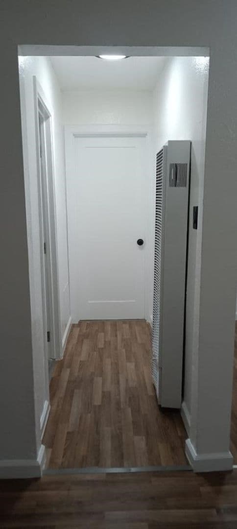 Los Angeles Apartment: 7001 S. Main St.
