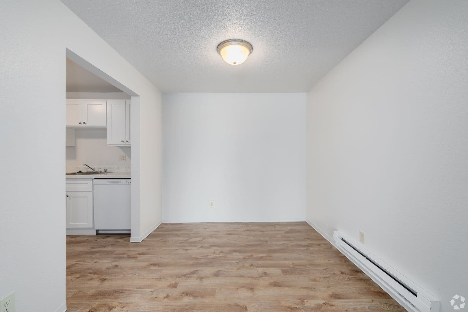 Tacoma Apartment: 9318 S Steele #7