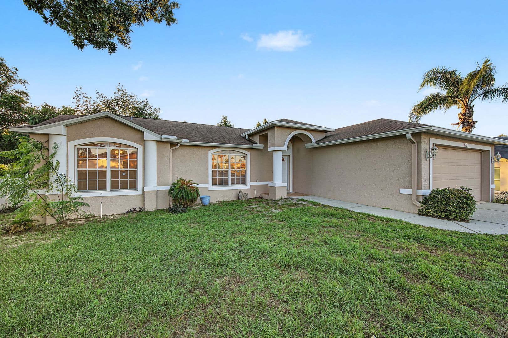 Hudson House: 18612 White Pine Cir