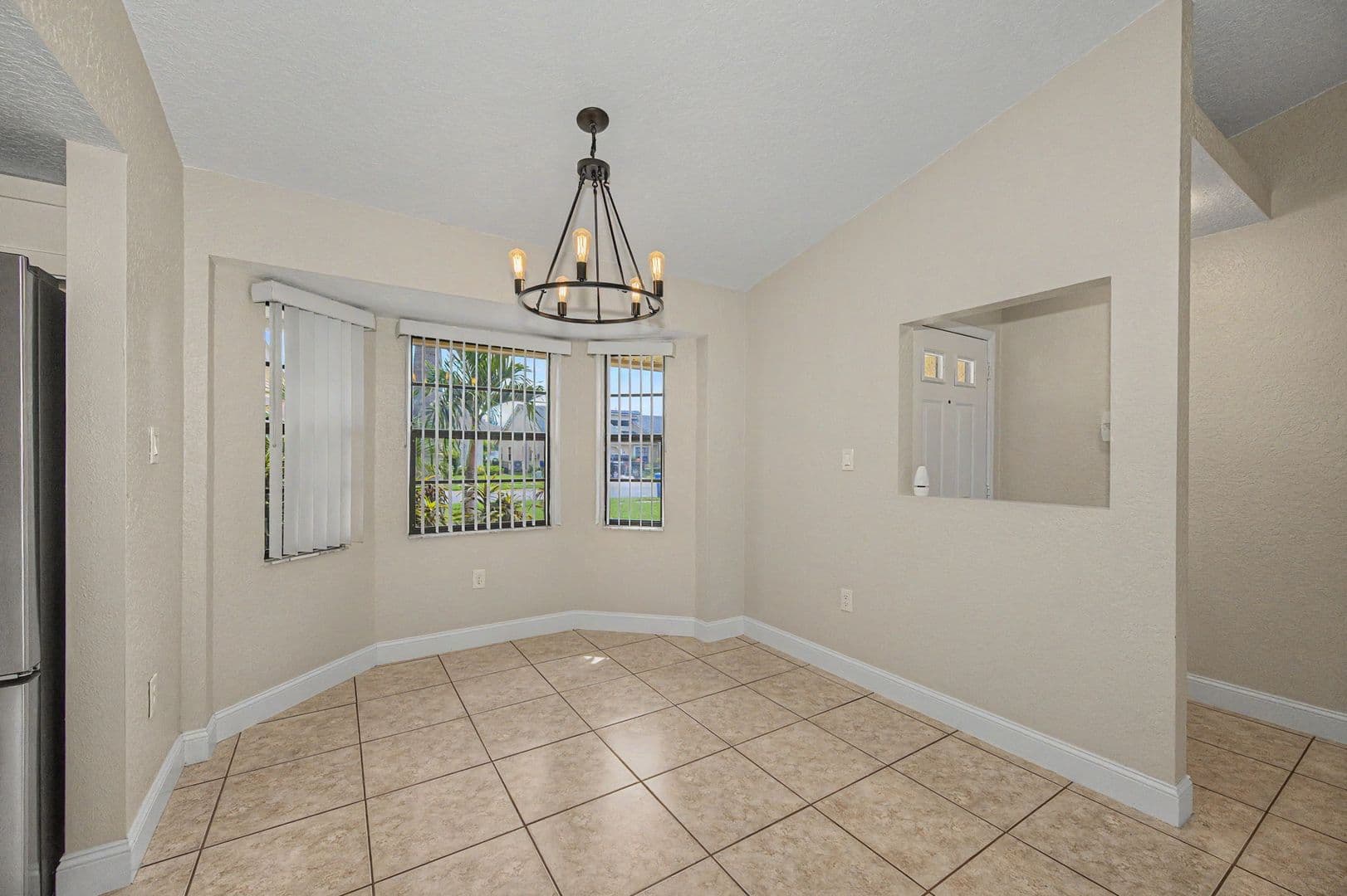 New Port Richey House: 4449 Foxboro Dr