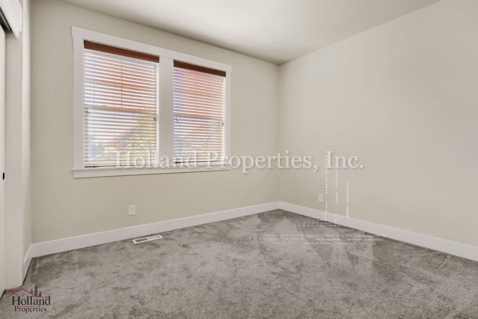 Beaverton House: 17435 SW Forest Hollow St