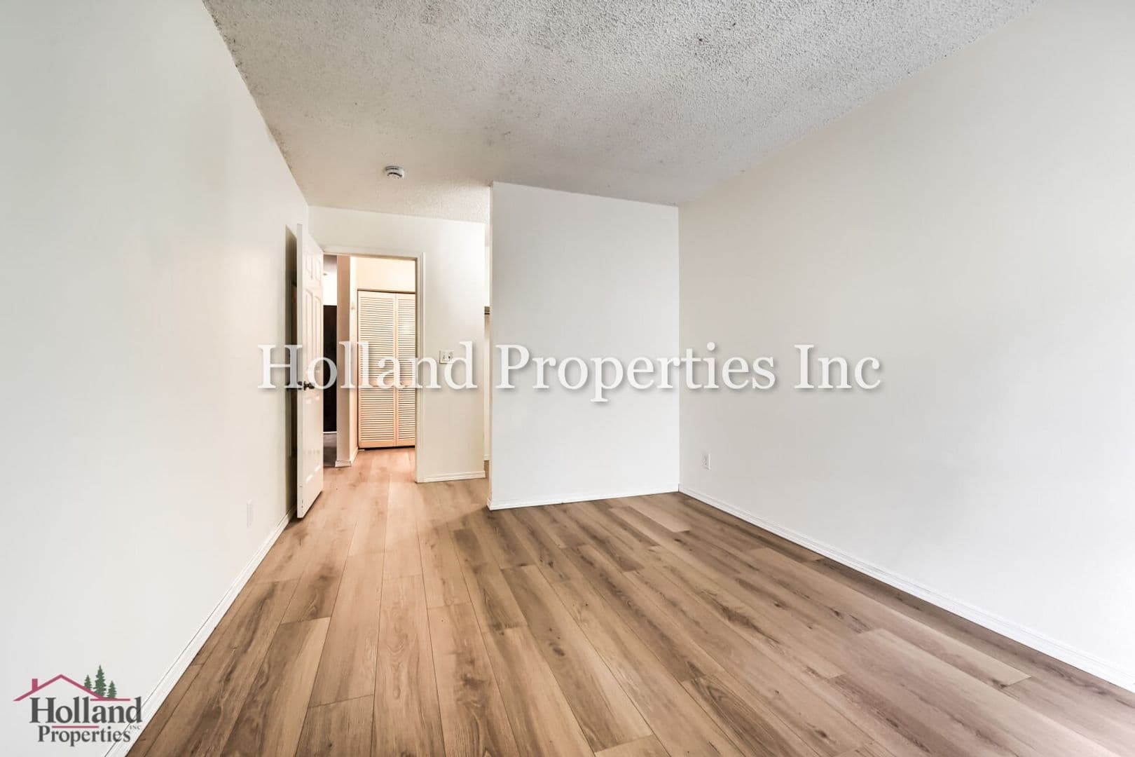 Portland Condo: 8747 SW Brightfield Cir