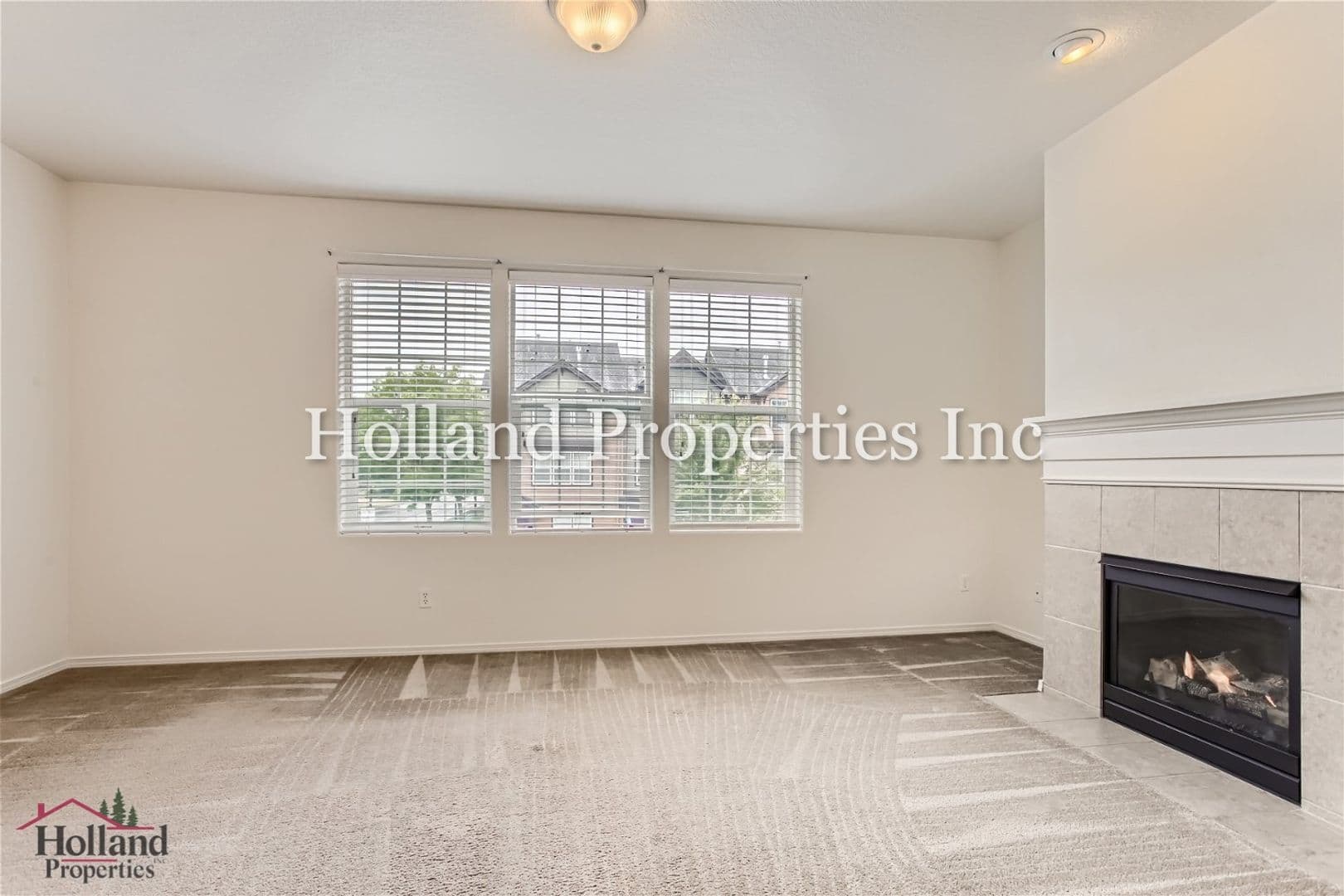 Hillsboro Townhome: 3594 SE Ironwood Avenue
