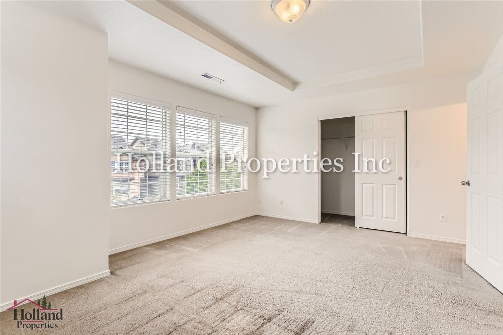 Hillsboro Townhome: 3594 SE Ironwood Avenue