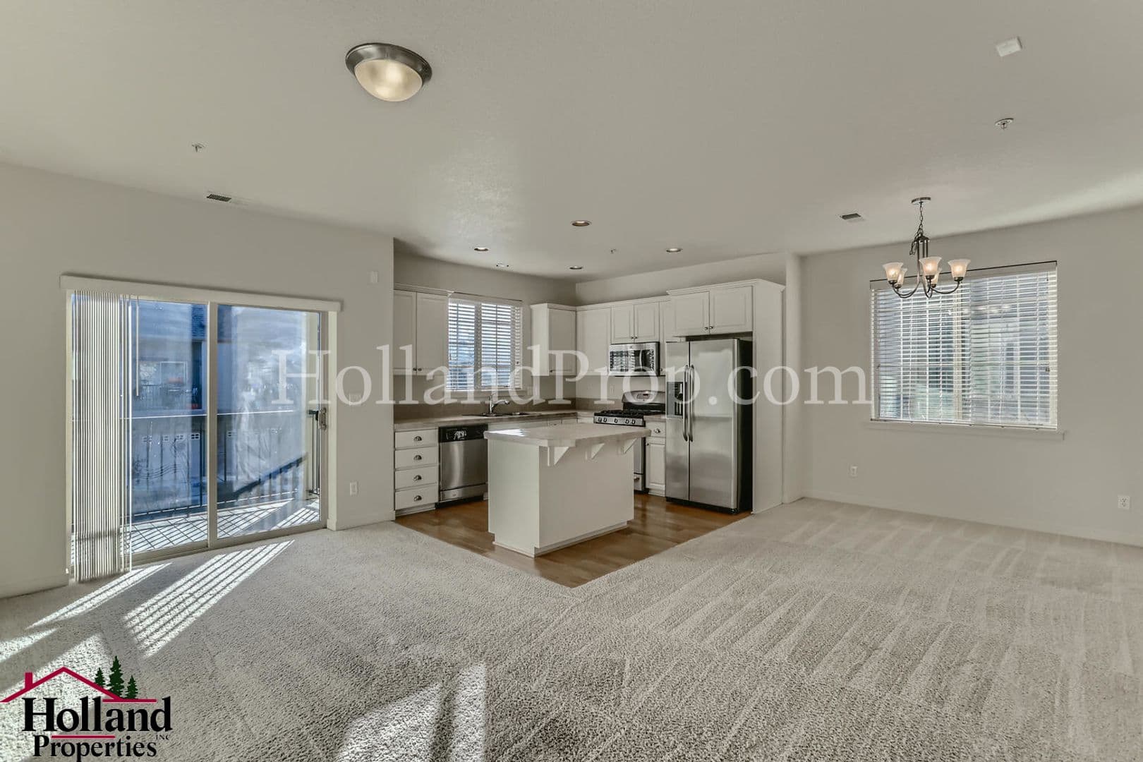 Hillsboro House: 838 NE Wheelock Place