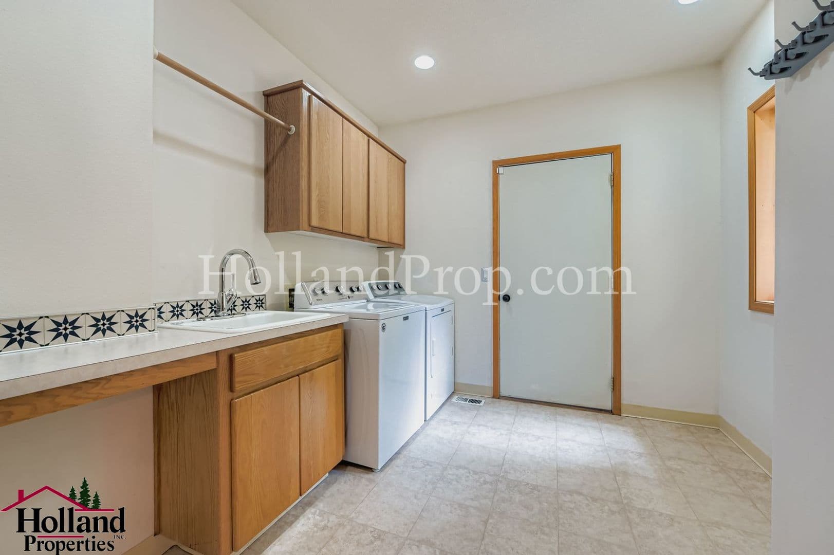 Hillsboro House: 1655 SE Brookwood Ave
