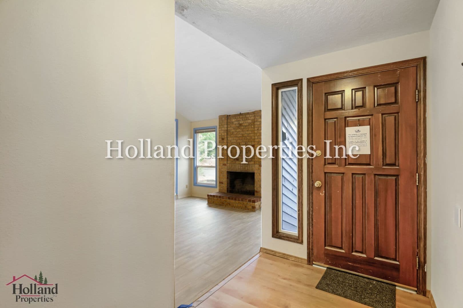 Tualatin House: 21067 SW 86th CT