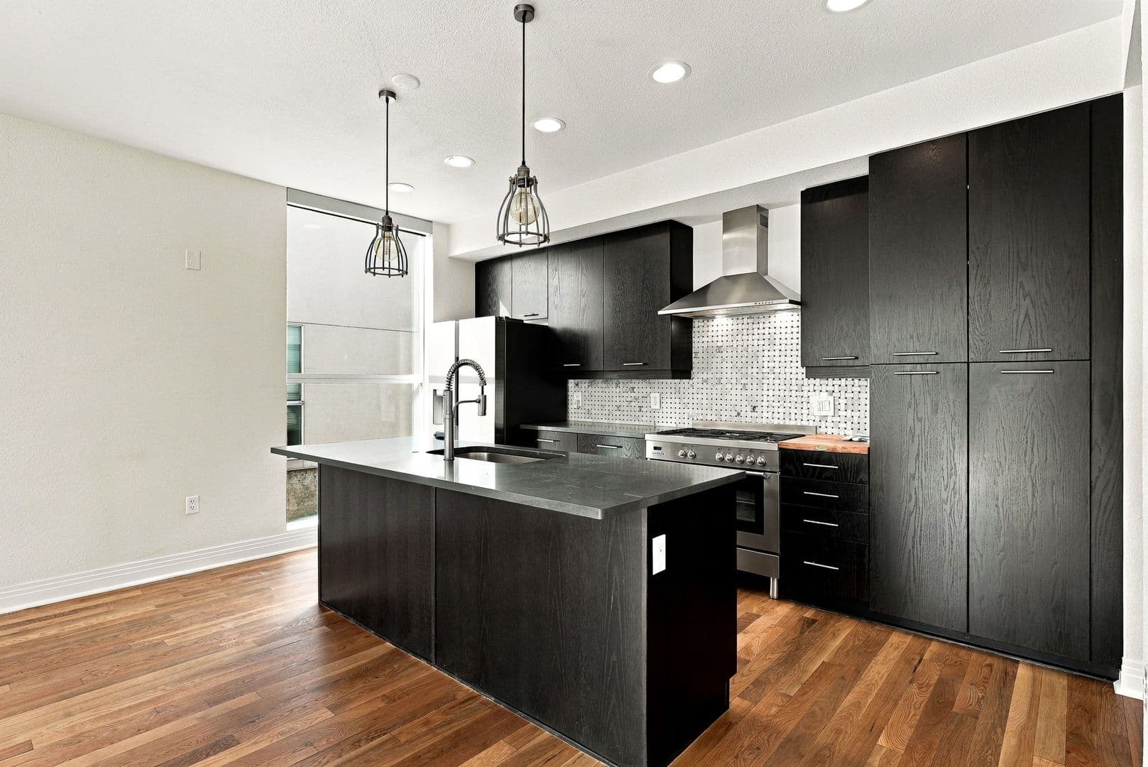 Denver Townhome: 2600 W Front View Crescent Dr