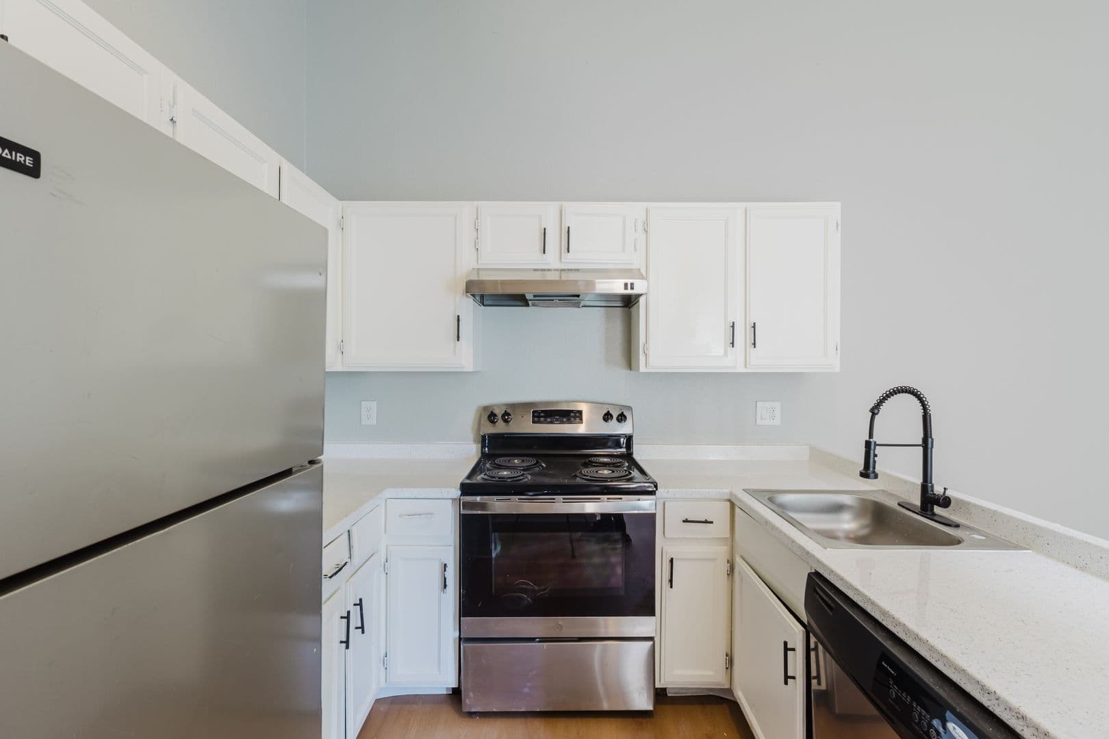 Aurora Condo: 932 S Dearborn Way