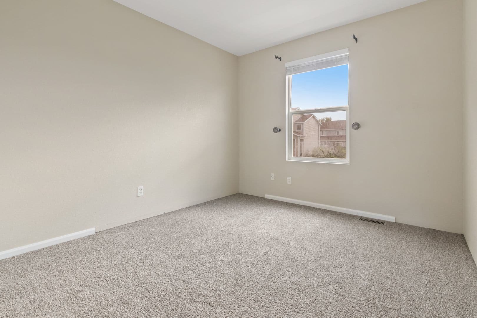 Aurora Townhome: 22196 E Berry Pl