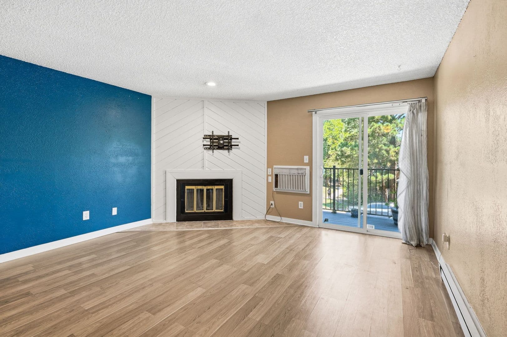 Aurora Condo: 2280 S Oswego Way