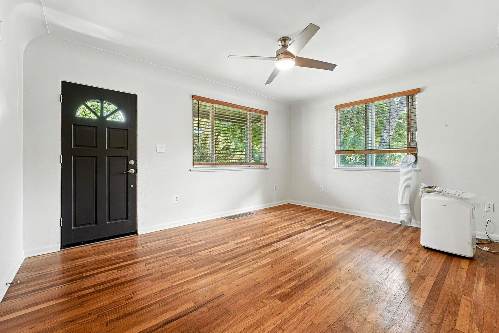 Englewood Townhome: 3369 S Emerson St
