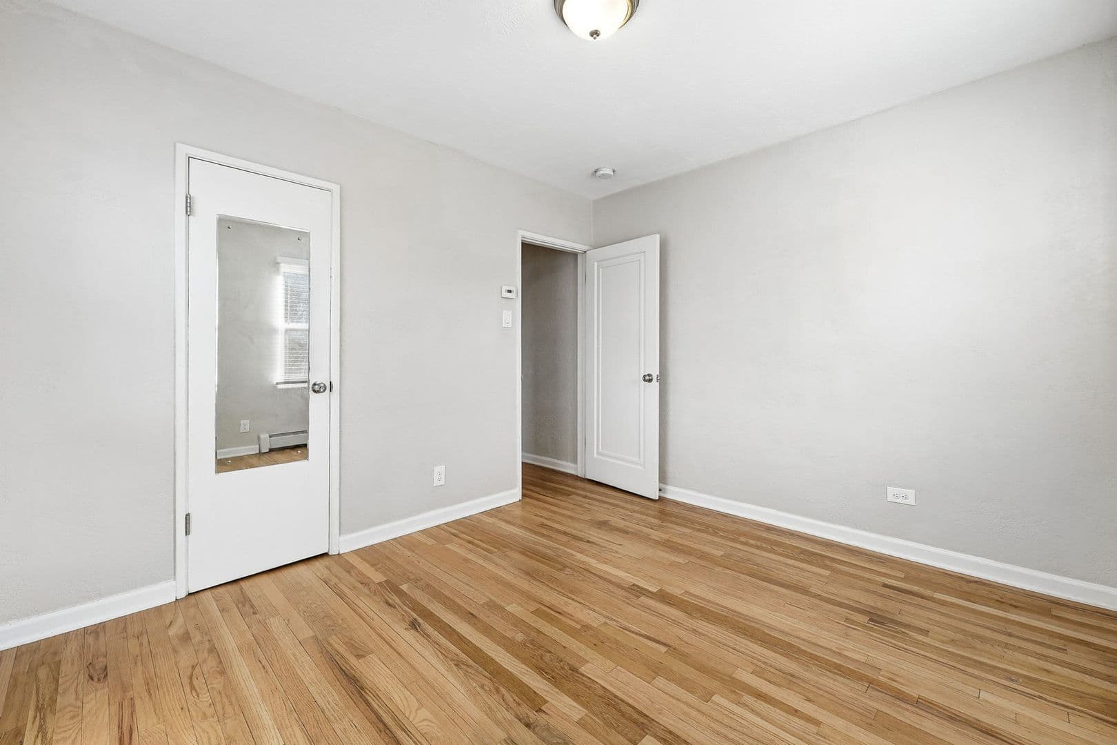 Englewood House: 4310 S Sherman St