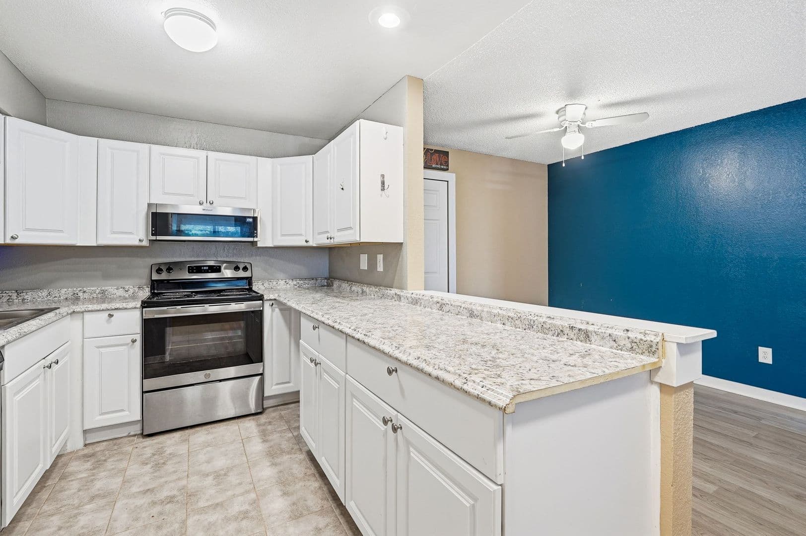 Aurora Condo: 2280 S Oswego Way
